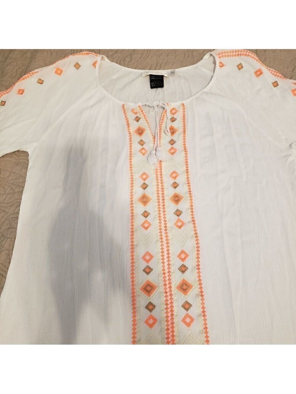 URBAN Mangoz Lightweight Peasant Top